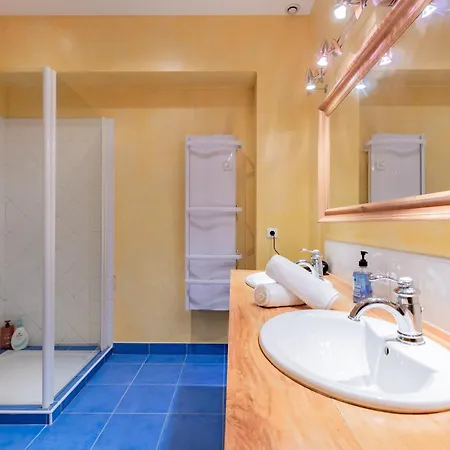 143m2 Hyper Centre 9 Personnes, 3 2 Salles De Bains *