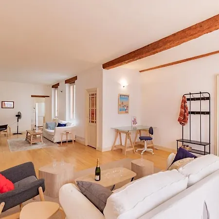 143m2 Hyper Centre 9 Personnes, 3 2 Salles De Bains *